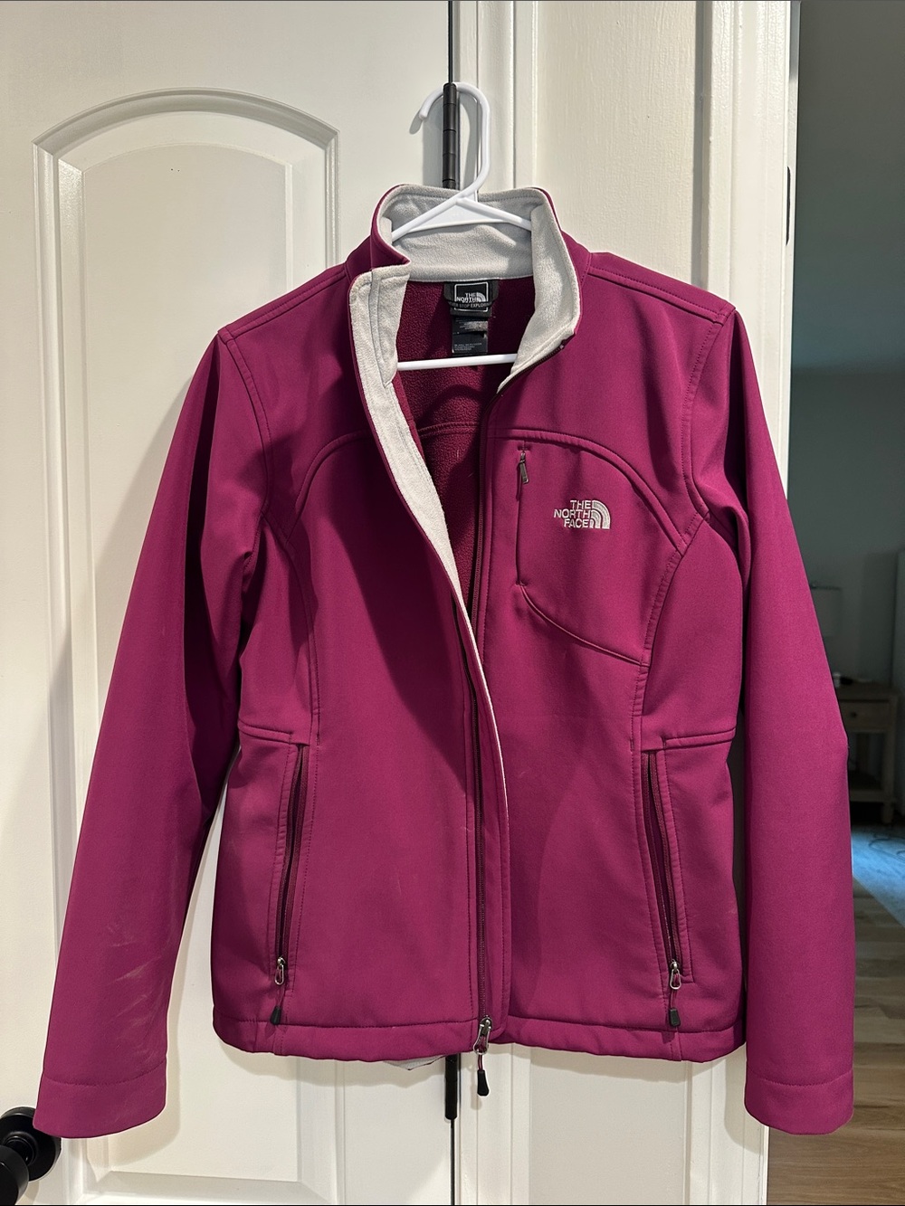 The North Face Women's Softshell Jacket